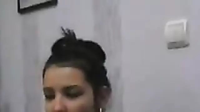 Cute Uzbek girl shows off her naked ass